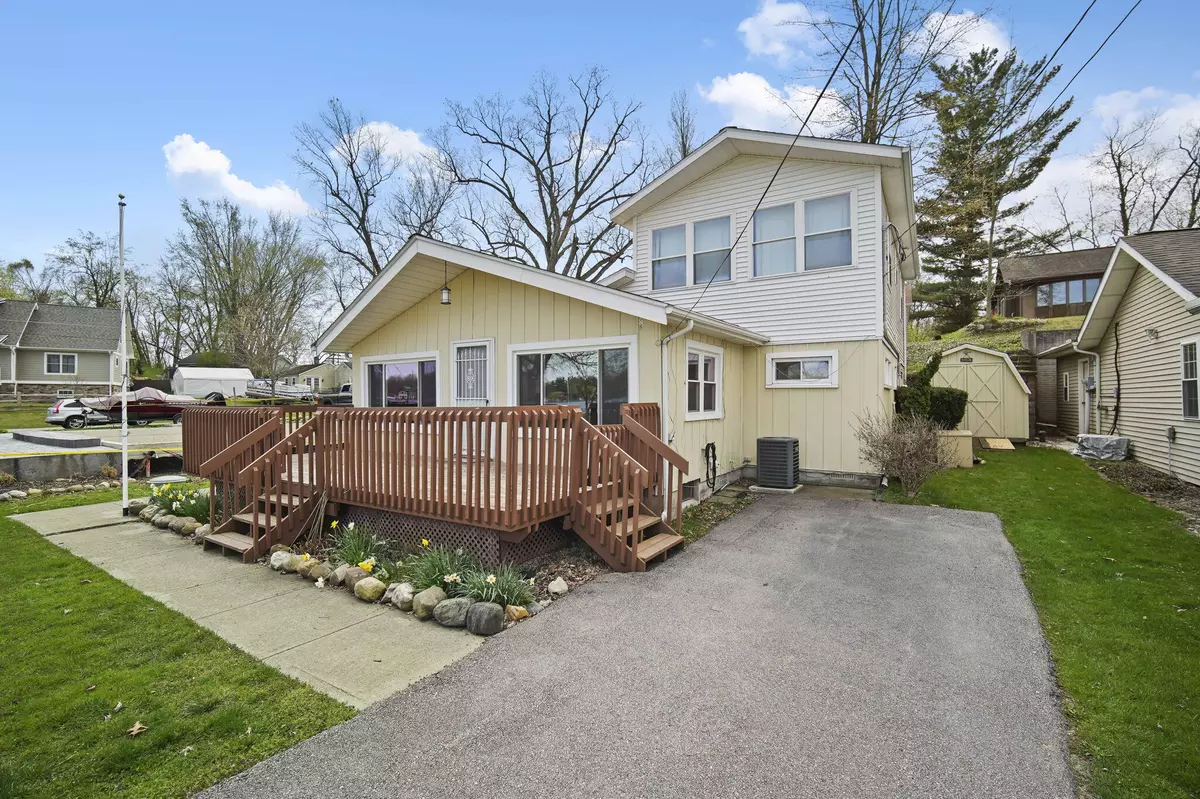 Tipton, MI 49287,252 Evans Trail