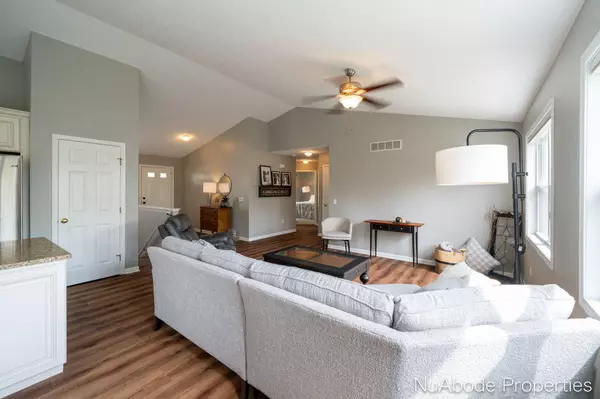 236 Glendale Drive Rockford, MI 49341