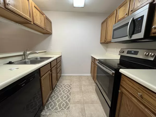Marshall, MI 49068,306 Butler Court