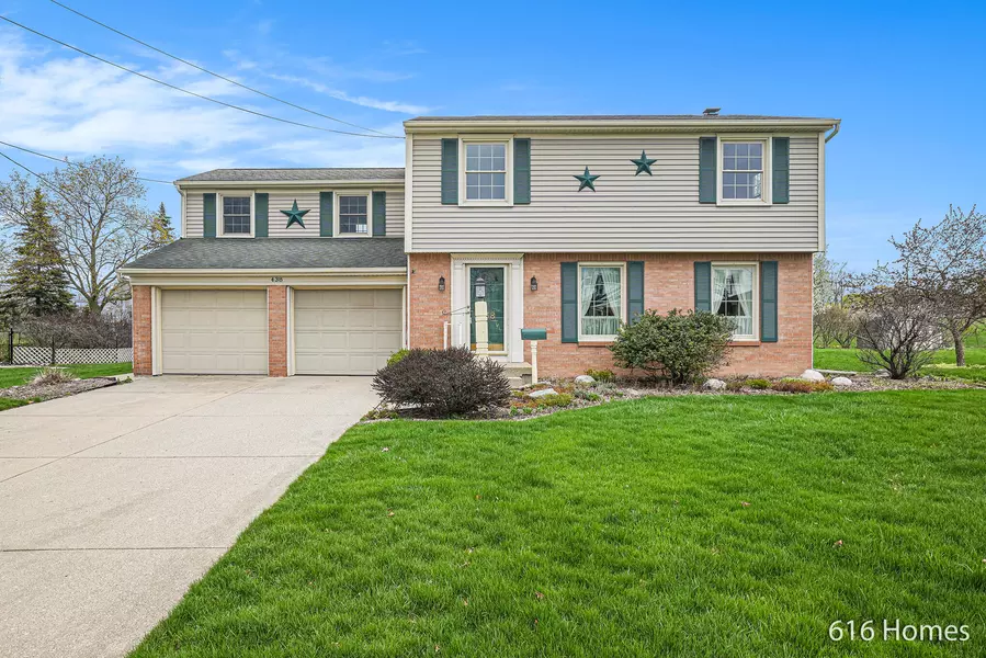 438 Worcester NE Drive, Grand Rapids, MI 49503