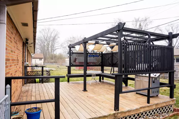 Norton Shores, MI 49441,3451 McCracken Street