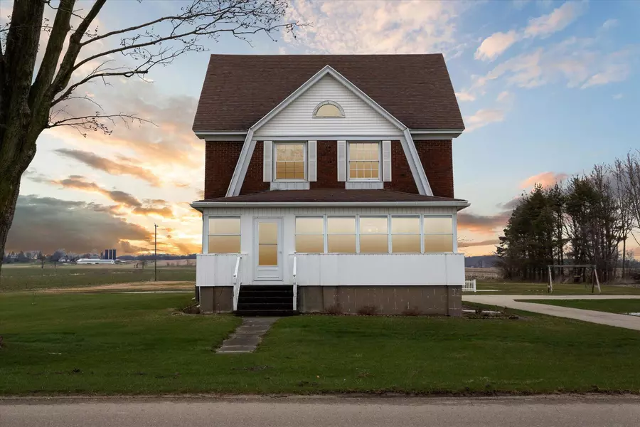 642 W Main Street, Hopkins, MI 49328