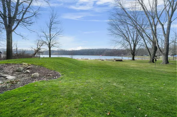 Three Rivers, MI 49093,12633 Bidelman Road