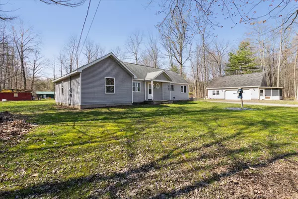 Mount Pleasant, MI 48858,8406 E Broadway Road