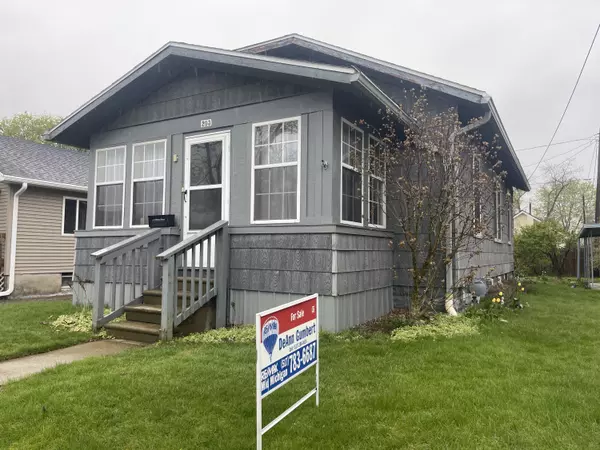 203 Cass Avenue, Jackson, MI 49203