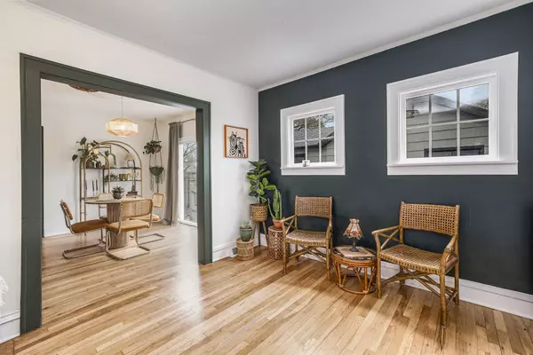 2046 Sinclair NE Avenue Grand Rapids, MI 49505