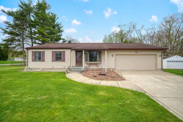 1300 W Southfield Drive, Jackson, MI 49203