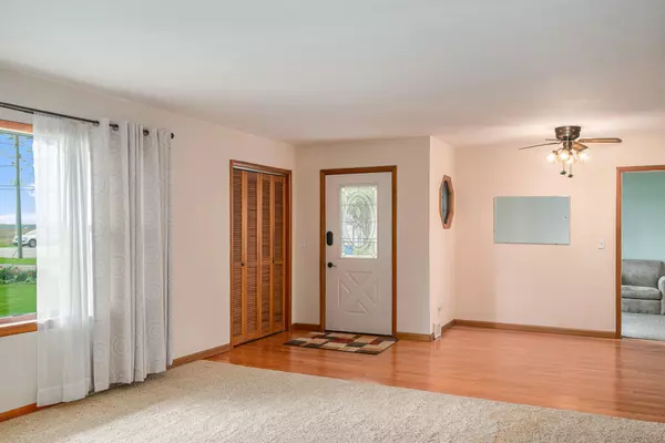 White Pigeon, MI 49099,215 N U S Highway 131