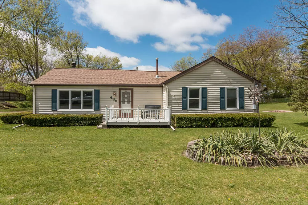 Kalamazoo, MI 49048,439 Leenhouts Street