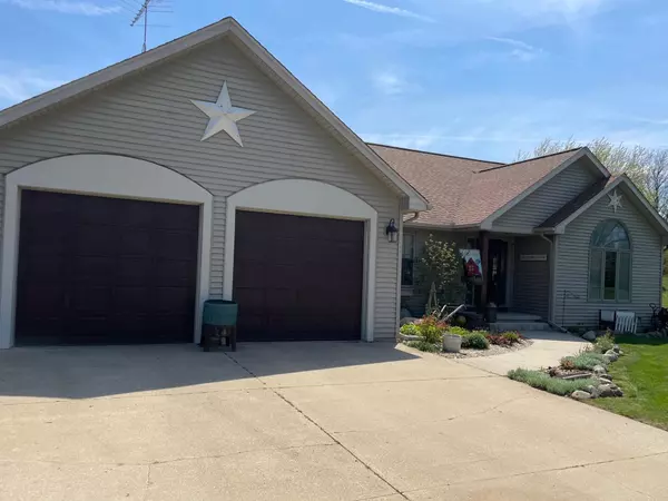 21404 Division Drive, Marshall, MI 49068