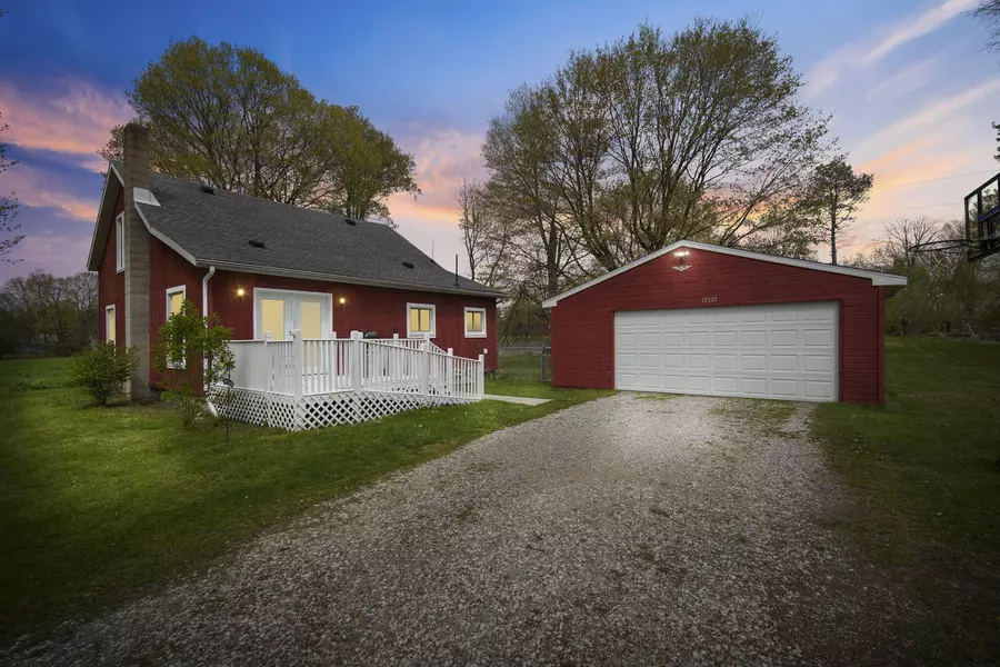12125 Patch Road, Clarklake, MI 49234