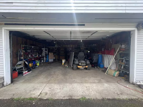 Litchfield, MI 49252,107 Mill Street