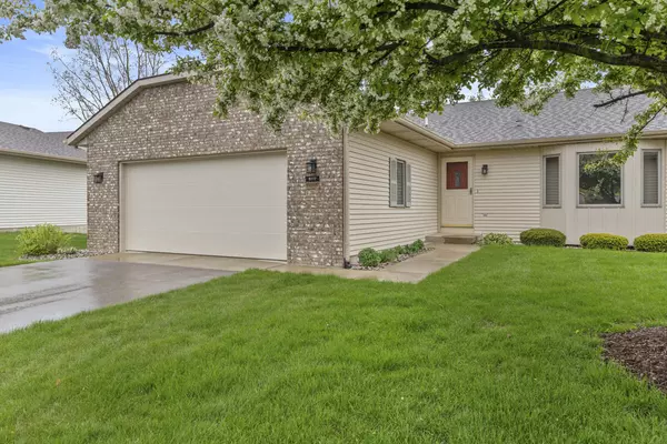 Allendale, MI 49401,6117 Pebble Drive #36