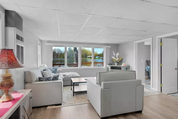 301 N Coolidge Drive Six Lakes, MI 48886