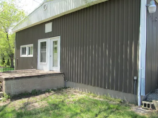 Baroda, MI 49101,8644 Stevensville Baroda Road