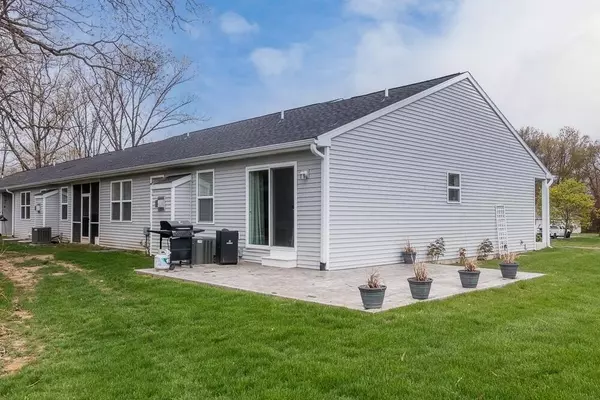 Kalamazoo, MI 49009,7061 Glendora Lane