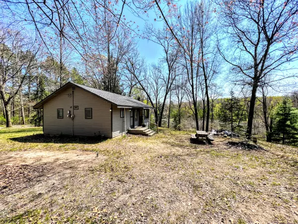 17837 50th Avenue, Barryton, MI 49305