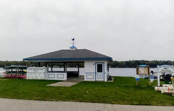 Pentwater, MI 49449,Morris St.