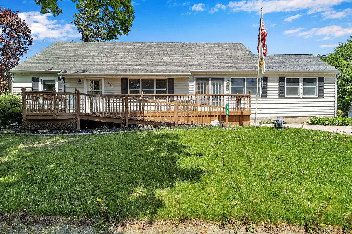 Lansing, MI 48917,3322 Sylvan Road