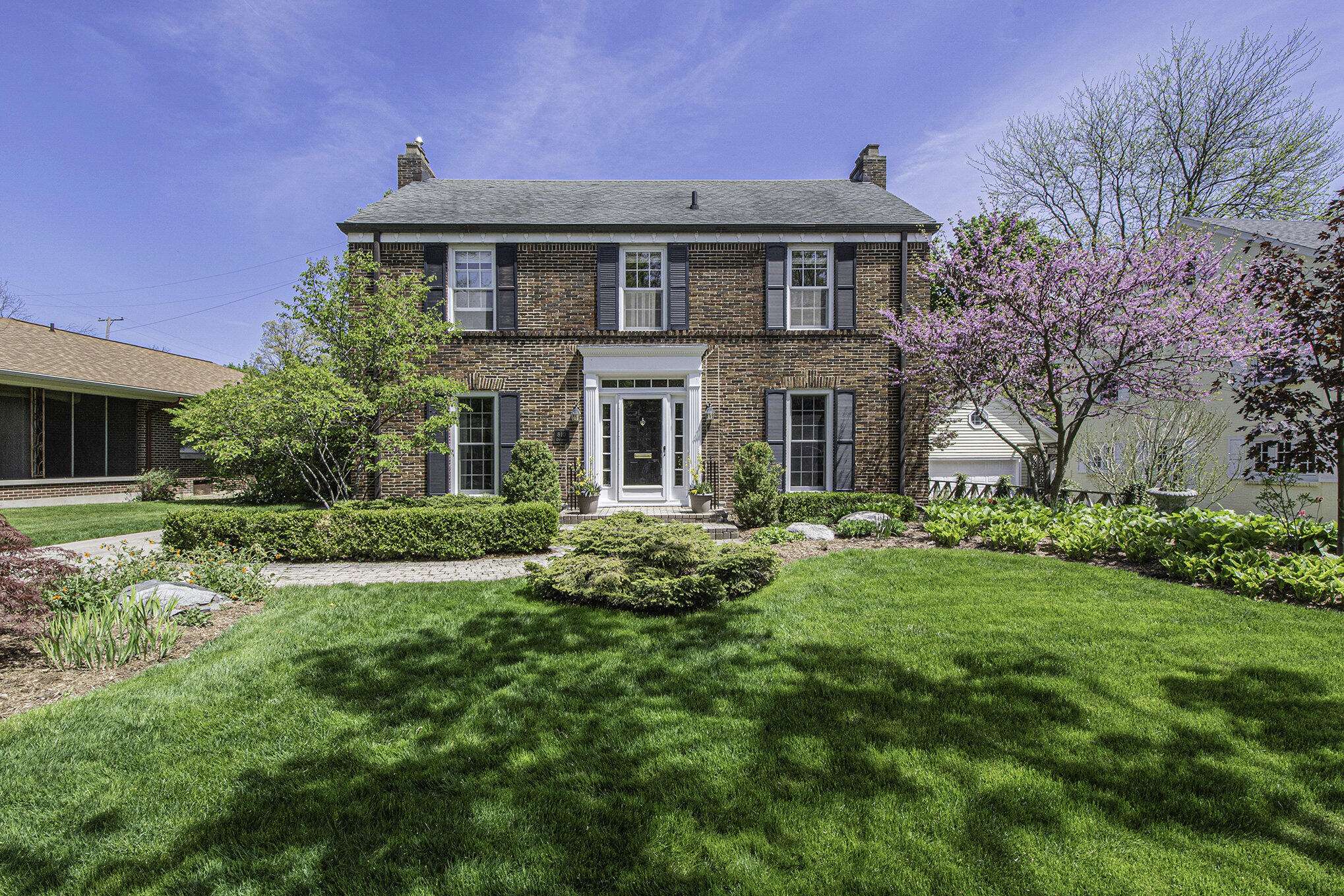 810 Gladstone SE Drive, East Grand Rapids, MI 49506
