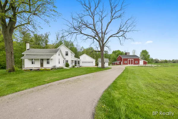 Hopkins, MI 49328,2004 130th Avenue