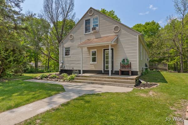 2029 Rogue River NE Road, Belmont, MI 49306