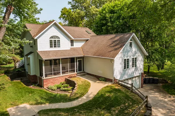 Scotts, MI 49088,9015 E Long Lake Drive