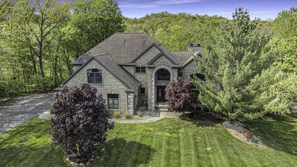 7211 Tramore NE Court, Belmont, MI 49306