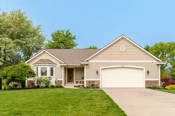 7105 Keystone Court, Jenison, MI 49428