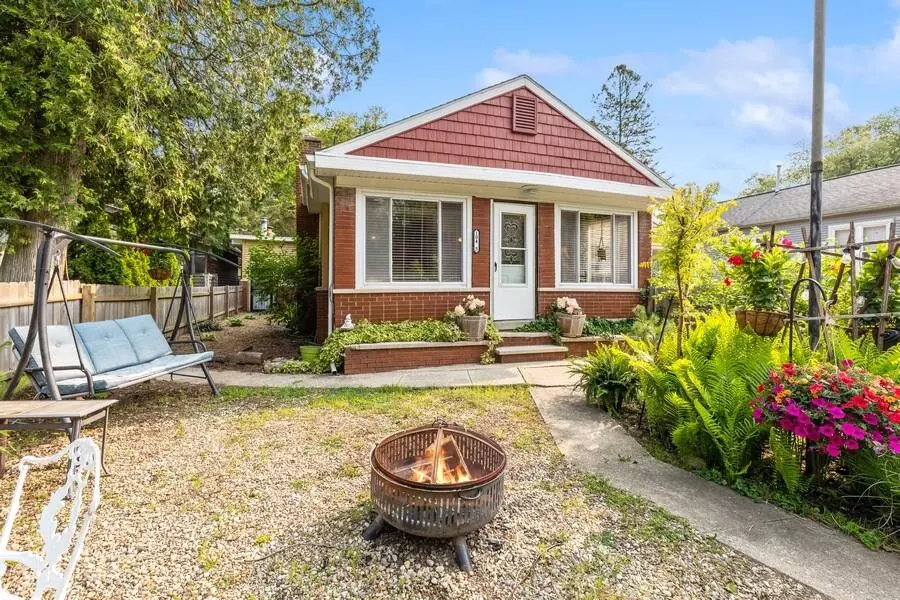 10455 Alice Street, Union Pier, MI 49129