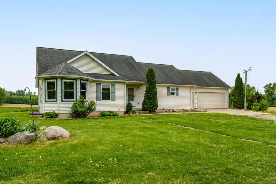 18192 P Drive South S Drive, Tekonsha, MI 49092