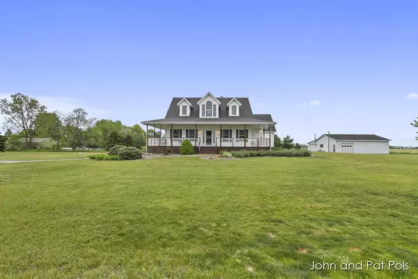 10274 Stanton Street, Zeeland, MI 49464