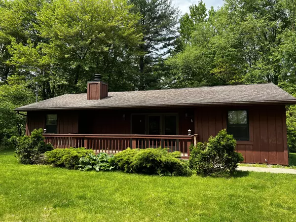 8344 7 1/2 Mile Road, Ceresco, MI 49033