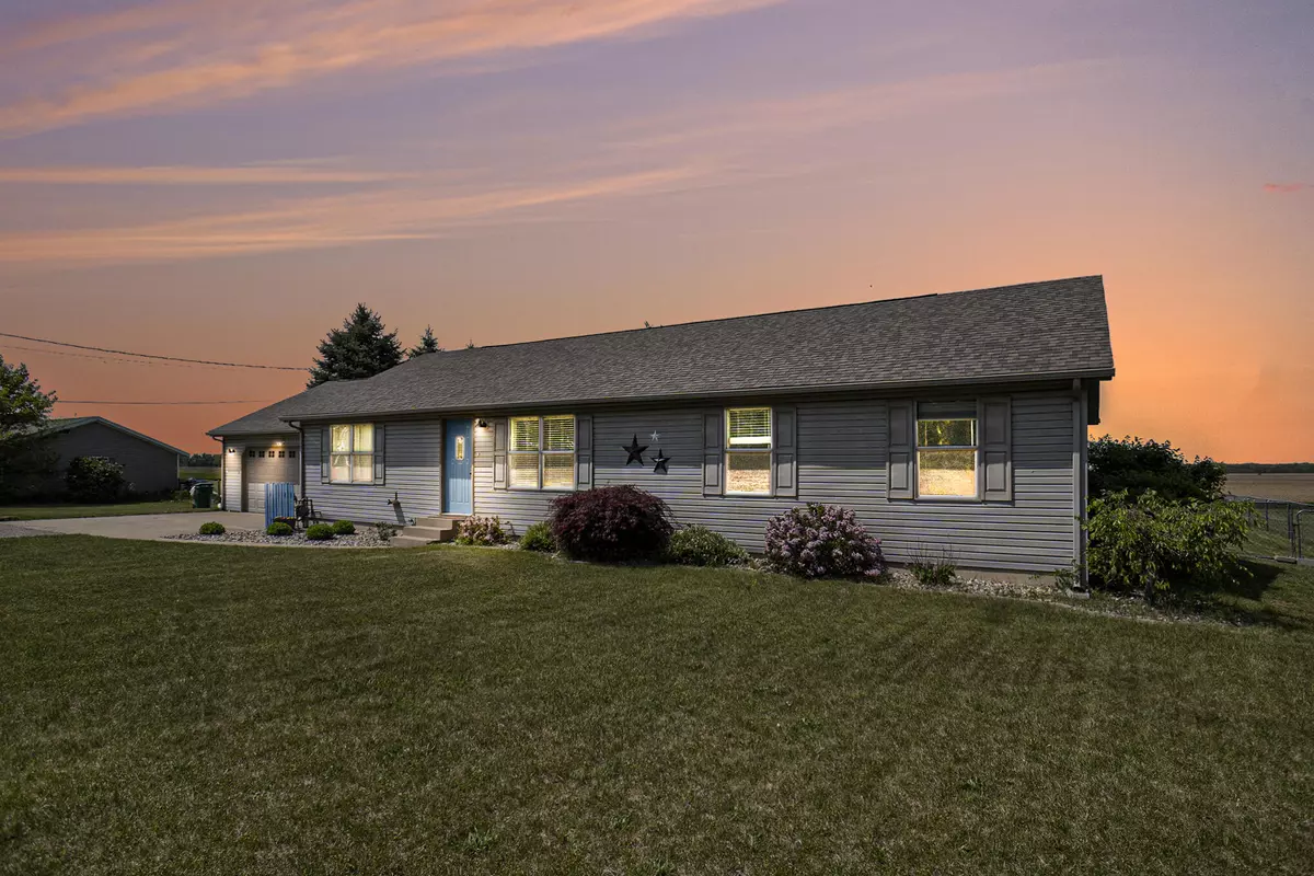 White Pigeon, MI 49099,16010 Lake Road