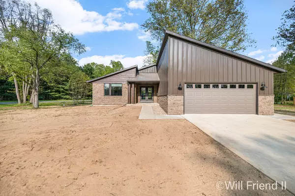 35883 Riverview Drive, Paw Paw, MI 49079