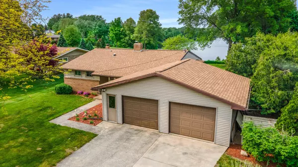 Hart, MI 49420,223 W Lake Street