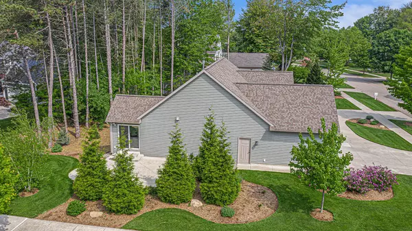 Spring Lake, MI 49456,18066 Wildwood Springs Parkway