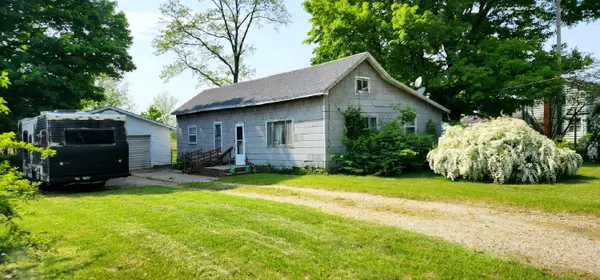 215 N Locust Street, Mendon, MI 49072