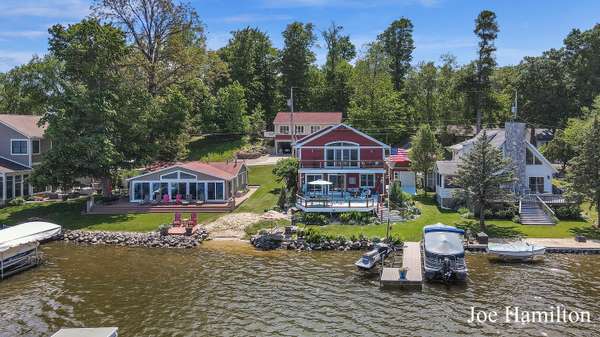 6765 Paradise Park Drive, Saranac, MI 48881