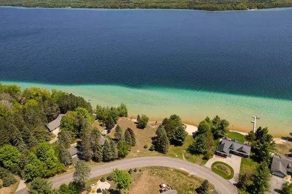 Kewadin, MI 49648,994 US Hwy 31 N