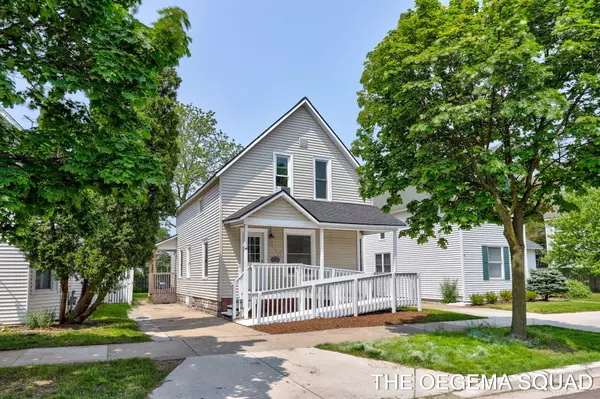 356 College Avenue, Holland, MI 49423