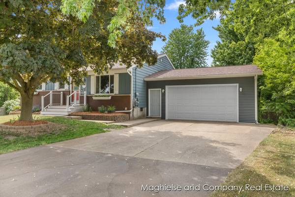 Dorr, MI 49323,4180 Janet Drive