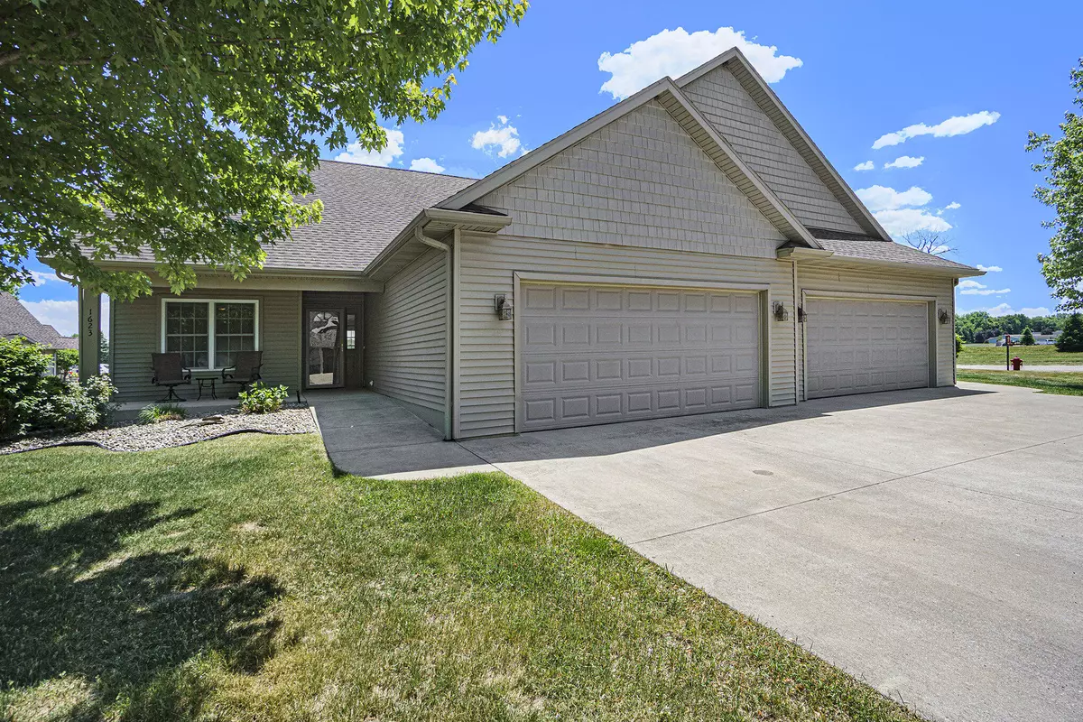 Three Rivers, MI 49093,1623 Nixon Lane