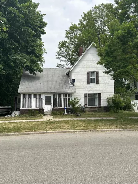 346 W Franklin Ave. Avenue, Reed City, MI 49677