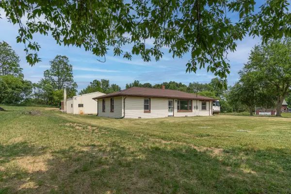 12387 E Michigan Avenue, Ceresco, MI 49033