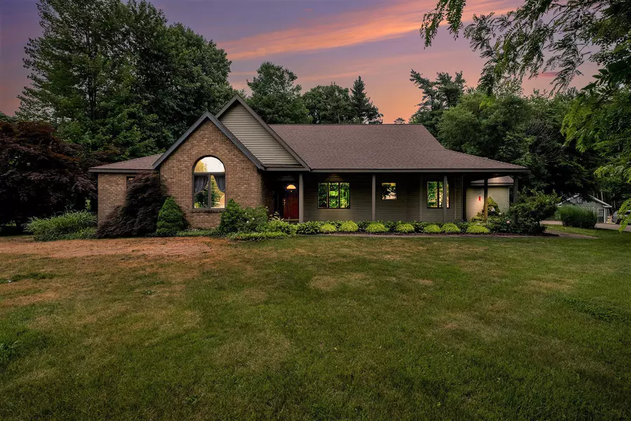 12196 White Pine Drive, Allendale, MI 49401