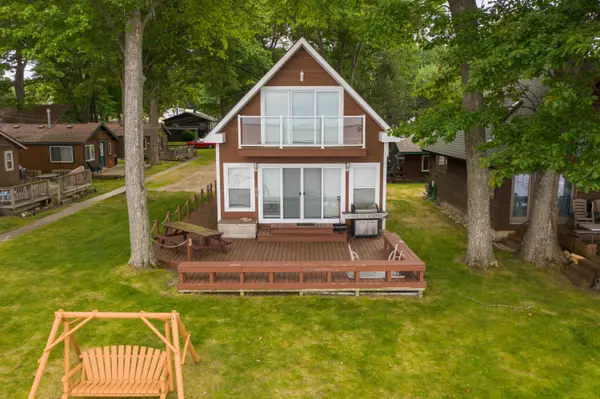 Houghton Lake, MI 48629,3974 W Houghton Lake Drive ##2