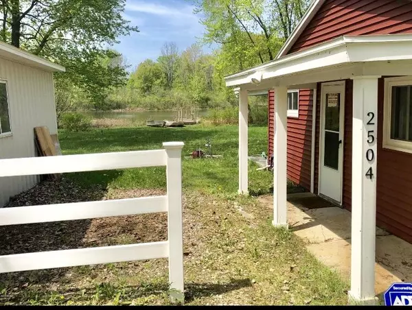 Hopkins, MI 49328,2504 Herlan Lake Drive