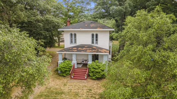 Fruitport, MI 49415,228 Elm Street