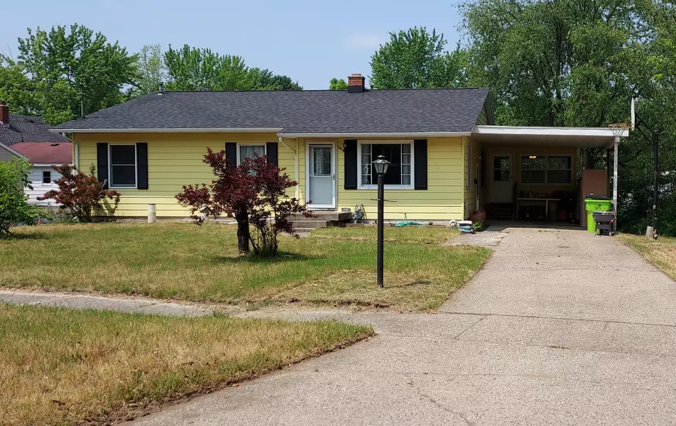1018 W Dodge Street, Greenville, MI 48838
